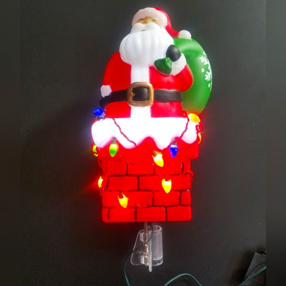 Target LED Santa Chimney Musical Tree Topper
